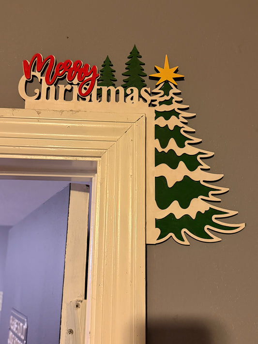 Merry Christmas Tree w/ snow